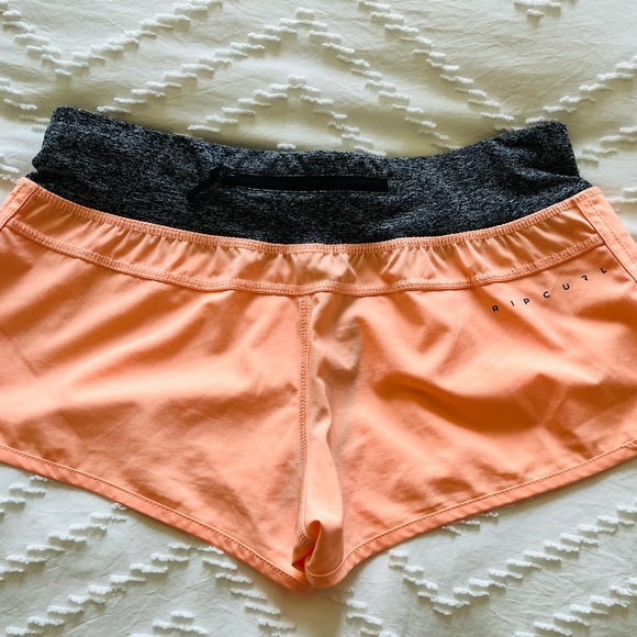 Super cute RIP curl athletic shorts. - Picture 3 of 3